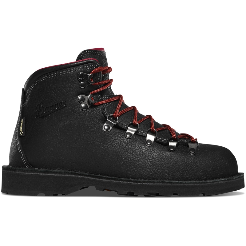 Black Men's Danner Mountain Pass Hiking Boots | TPJNBYZ-38