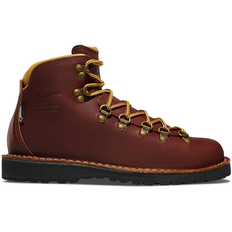 Brown Women's Danner Mountain Pass Hunting Boots | CDVXONK-67