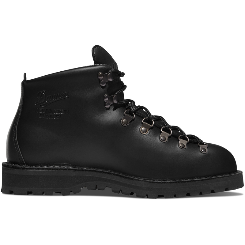 Black Men\'s Danner Mountain Light Hiking Boots | JLDRQMV-50