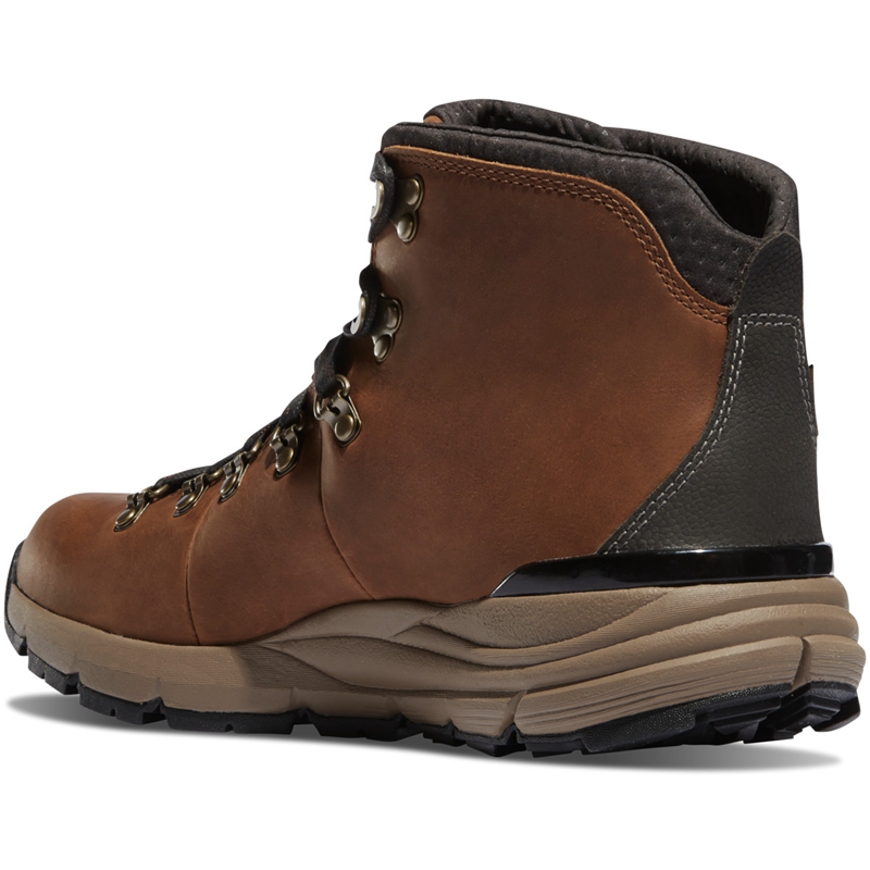 Brown Men's Danner Mountain 600 Hiking Boots | QYAXLPU-31