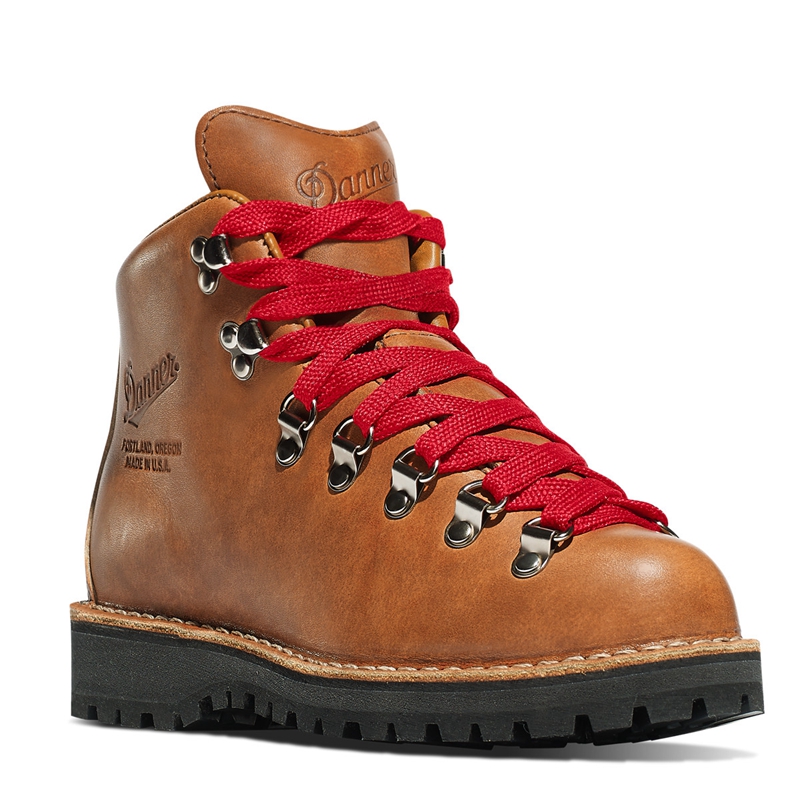 Brown Women's Danner Mountain Light Combat Boots | IWFCGSR-97