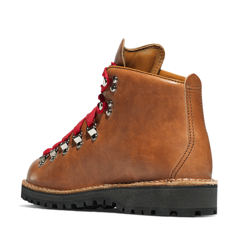 Brown Women's Danner Mountain Light Combat Boots | IWFCGSR-97